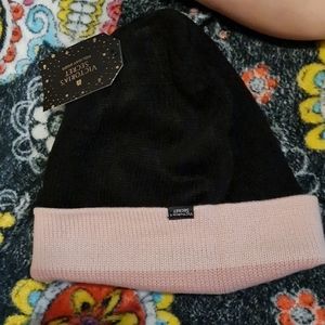 NWT reversible beenie